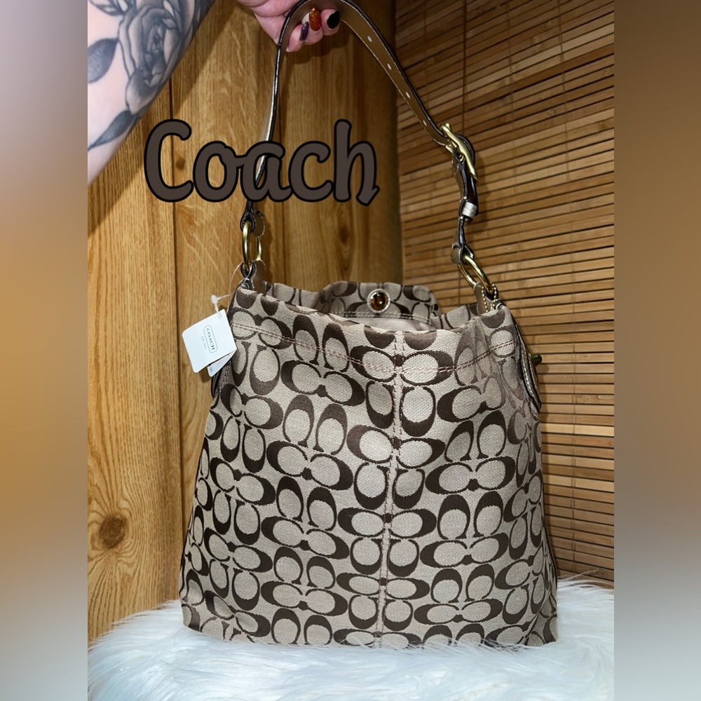 COACH Penelope Signature C Bag